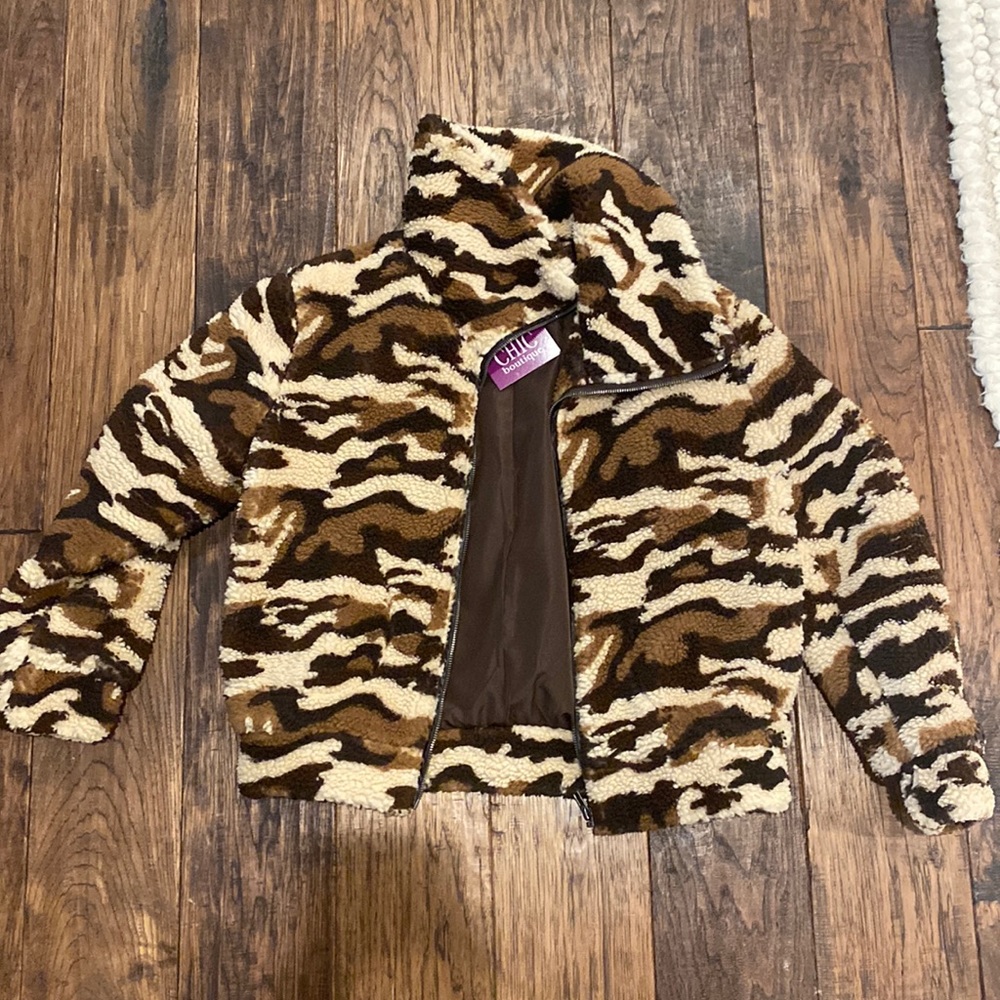 BB Dakota camo furry coat